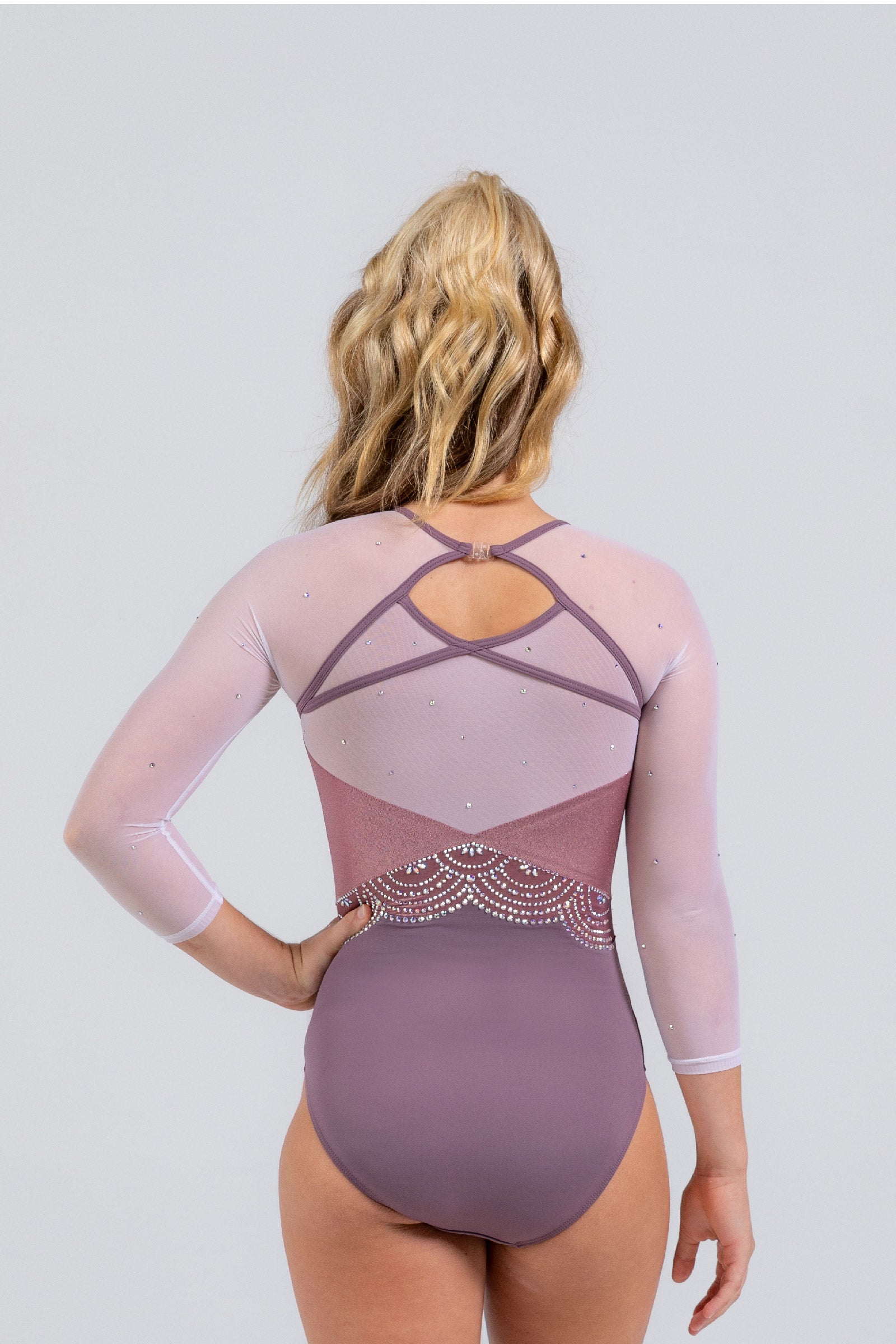 Maggie Nichols - 3Q Sleeve