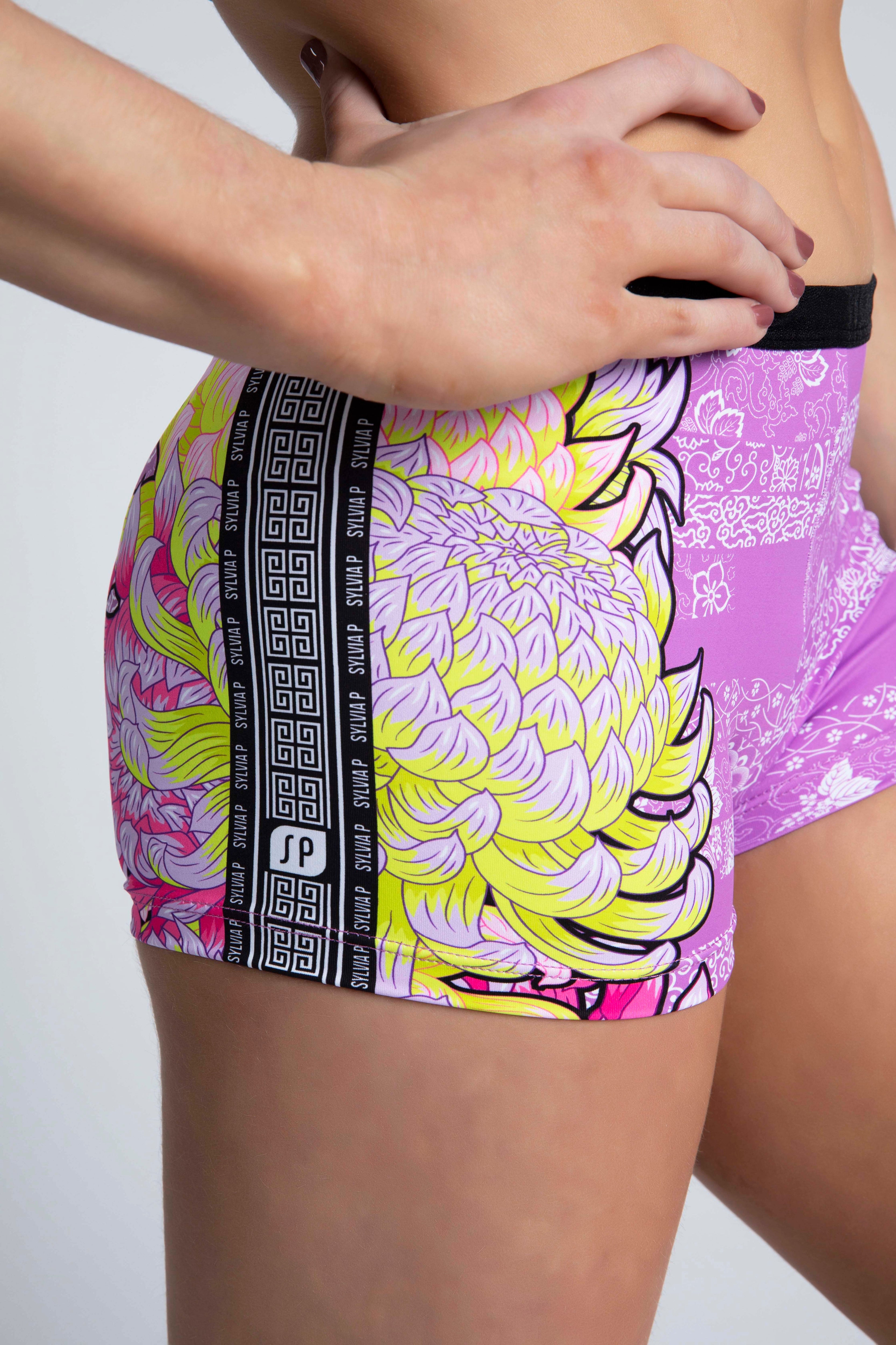 Eastern Bloom Short