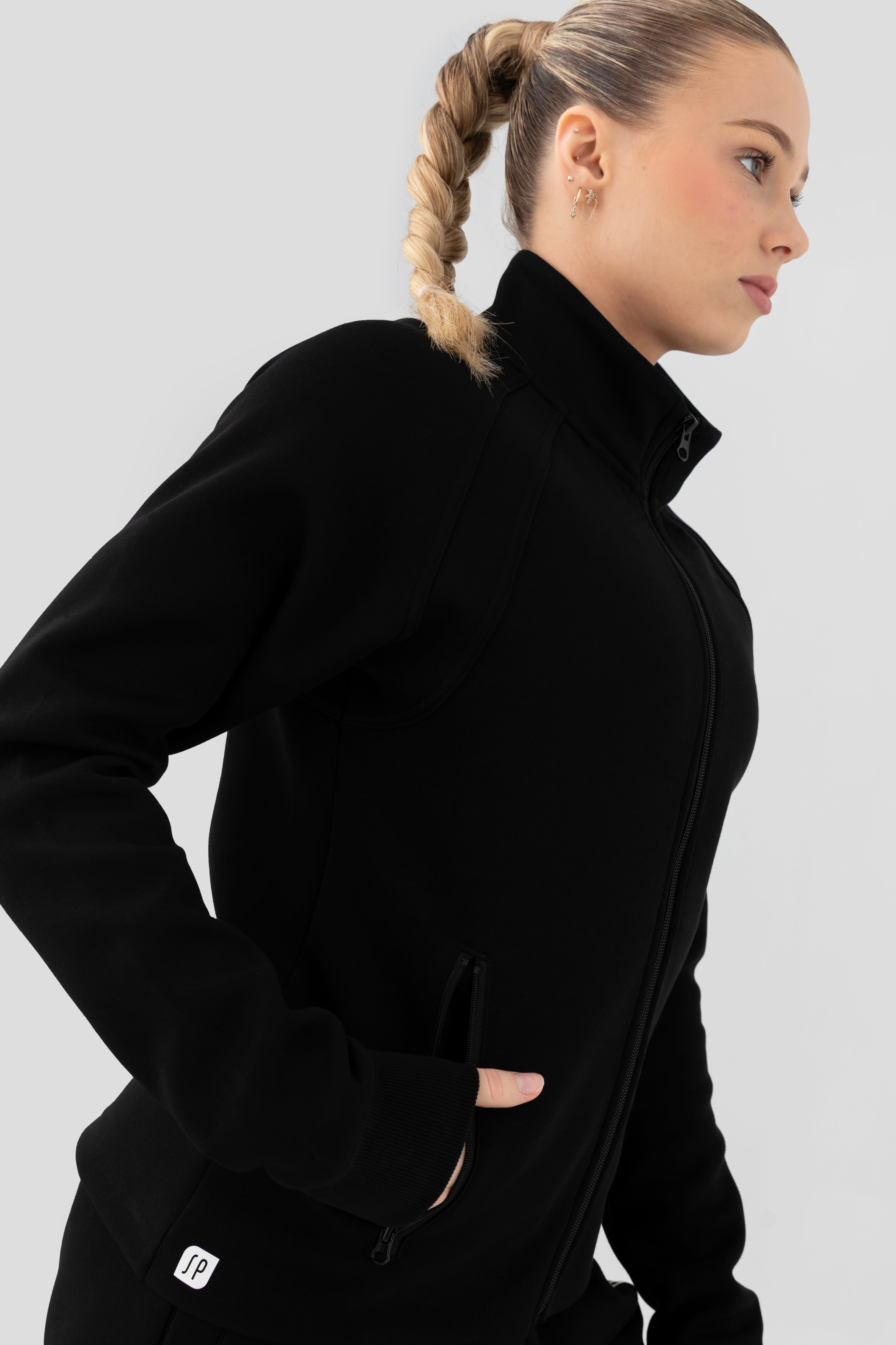 Streamline Slim-Fit Fleece Jacket